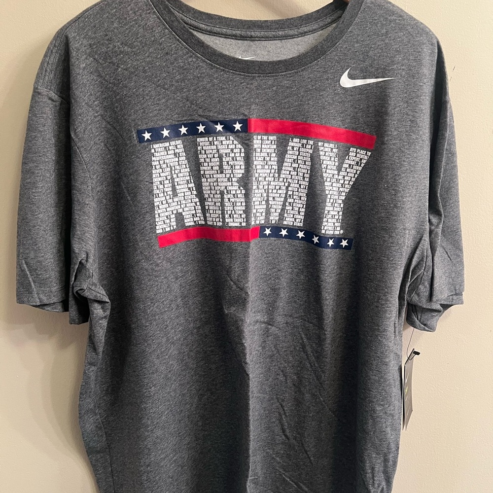 Nike Gray Short Sleeve Tee with Army Graphic
